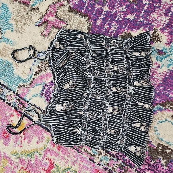 NWOT We The Free Black Dolce Vidta Tank - Picture 5 of 5